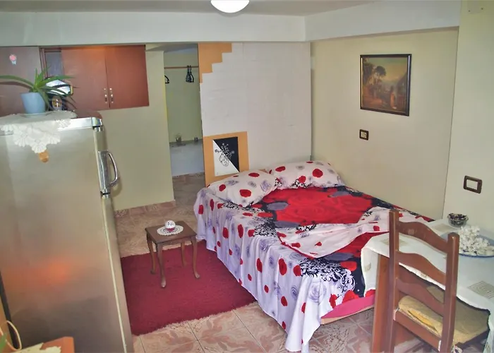 Tirana's Stay! Apartman